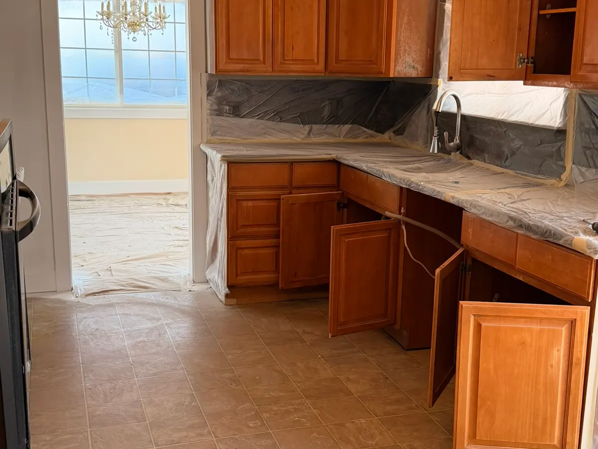 Before: Before and after comparison: Kitchen