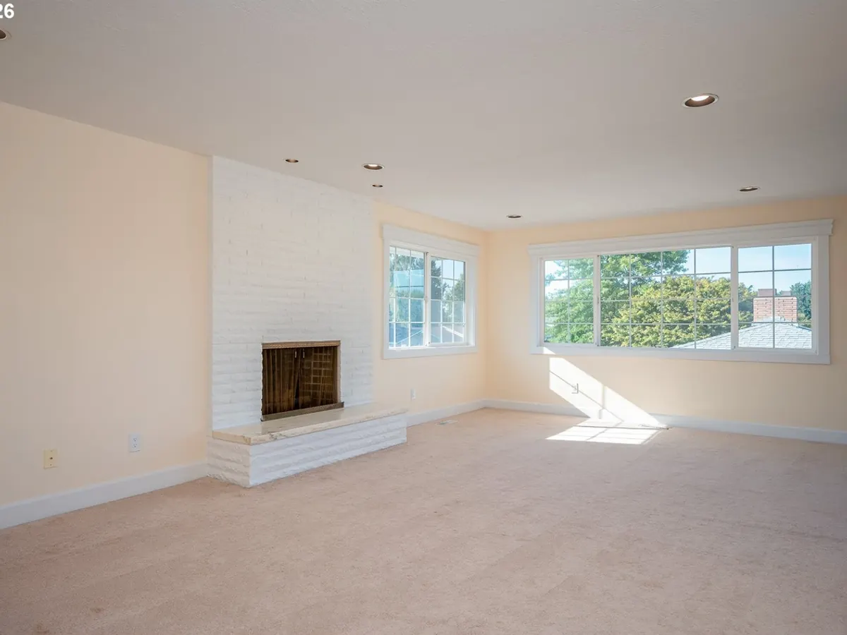 After: Before and after comparison: Living room