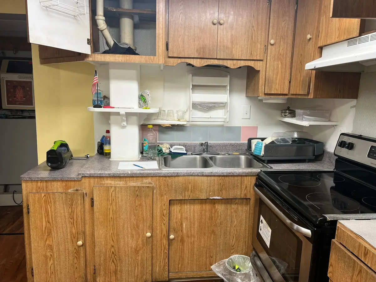 Before: Before and after comparison: Kitchens